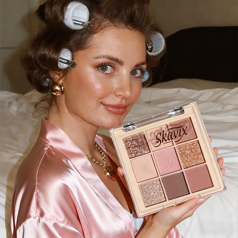 “Not Gonna Lie… The Skavix Palette Changed EVERYTHING 💅” Blend, glow, and slay—all day.