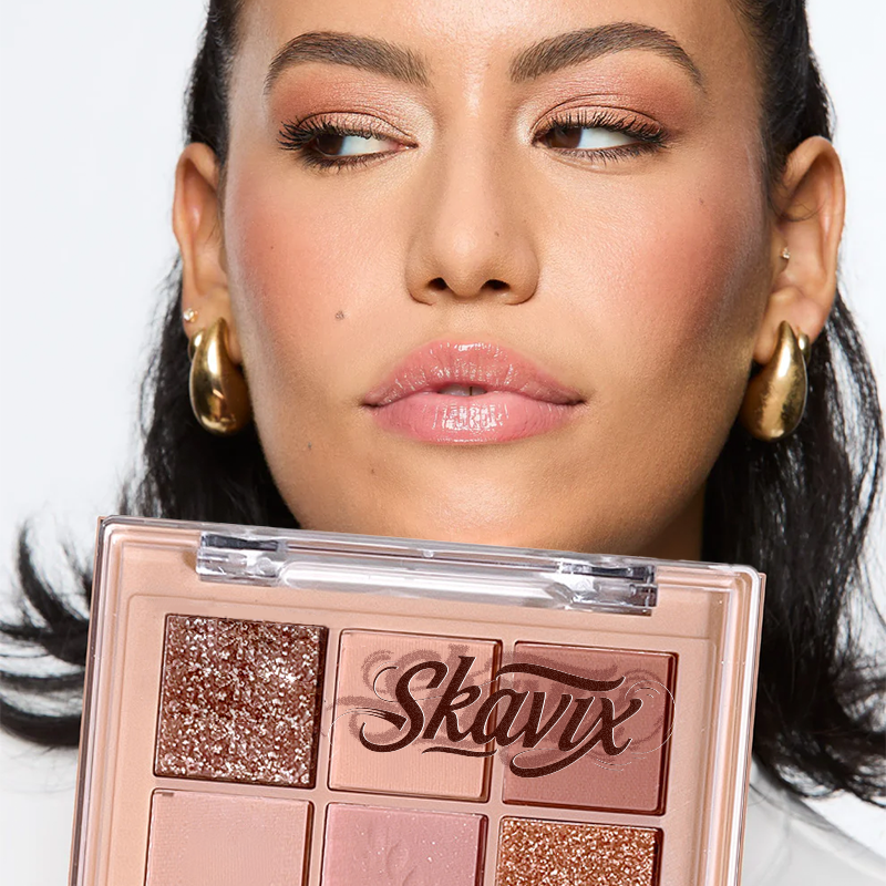 “Not Gonna Lie… The Skavix Palette Changed EVERYTHING 💅” Blend, glow, and slay—all day.