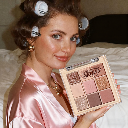 “Not Gonna Lie… The Skavix Palette Changed EVERYTHING 💅” Blend, glow, and slay—all day.